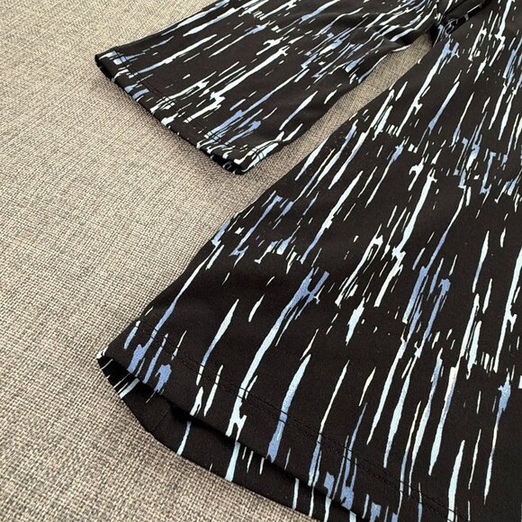 Liz Claiborne Blouse V-Neckline Top Medium Stretchy Black Blue Long Sleeve - Picture 10 of 11